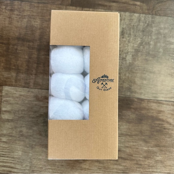 New indoor snowball fight game 20 plush snowballs - Picture 2 of 4